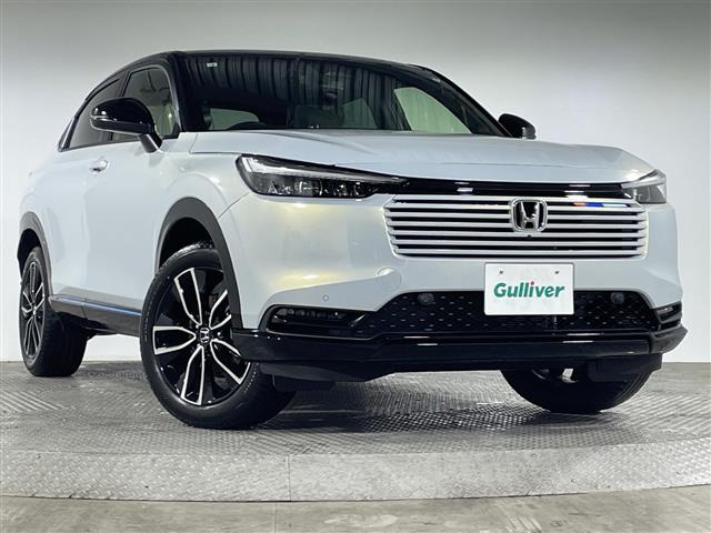 ヴェゼル 1.5 e:HEV Z プレイパッケージ 4WD サンルーフ 修復歴無し