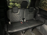 3列目シートはもちろん状態良好☆大人でもゆったりと座って頂けますので、大人数でのお出かけもラクラクです♪ご家族で、気の知れた仲間で、ドライブに行くのが楽しみですね♪