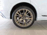 各種、自動車保険も取り扱っております。万が一の時に備えて、お客様に合ったプランをご提案します!