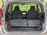 普段のお買い物や通勤、送迎等に十分な荷室スペースを確保しております。セカンドシートを倒すと、大きな荷物の積載も可能です♪