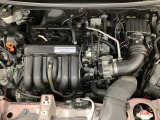 ホンダスタッフがしっかり整備して保証付きにてお渡し致します。エンジンルーム&室内ルームともにクリーニング済みで清潔です。快適なドライブをお楽しみください。