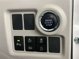 ご自宅にいながら車両の状態をチェックすることが出来ます!スマホがあればOKです。詳しくはスタッフまで!
