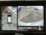 アラウンドビューモニターは4方のカメラで真上から車を見たようにモニターで確認ができる日産の自慢の装備です。是非実際の車で体感してみてください。