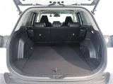 広々としたラゲージスペースを備えています。大きなものや長さのある荷物もしっかりと積み込めます。