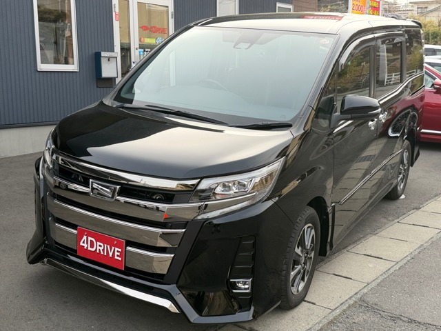 ノア 2.0 Si W×B II 4WD （DBA-ZRR85W）