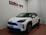 人気コンパクトSUV ヤリスクロスです!運転しやすいコンパクトボディーに、SUVの走り。雪道の運転も安心ですね♪