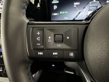 左側、車両情報切り替えスイッチ、オーディオ操作スイッチ