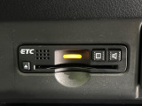【ETC】高速道路の料金所をストレスなく通過!話題のスポットやサービスエリアに多い「スマートIC」利用時は必須のアイテムです。当店でセットアップを実施、ご納車当日からすぐにご利用いただけます!