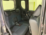 新車・中古車・サービス工場一体型店舗です。中古車はもちろん、ダイハツの新車も販売しておりますので是非一度ご来店下さい!