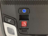 Honda CONNECTが安心快適なカーライフを実現します。万一の時も緊急通報ボタンやトラブルサポートボタンで24時間365日お客様をサポート。大事なお車の盗難やいたずらなどにも対処します。
