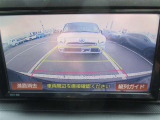 バックカメラ付き♪車庫入れ、バックでの駐車時に後方が見える事での安心感は大きいです☆一度装備したら外せなくなるアイテムです♪