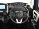 ◆Honda SENSING◆先進の安全運転支援機能で、さまざまなシーンで運転をサポート!システムが運転中のヒヤリハット回避を支援します。