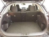 ラゲージルームだって広々です!シートを倒して更にお荷物積めちゃいます♪