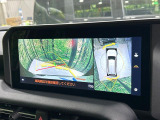 【パノラミックビューモニター】専用のカメラにより、上から見下ろしたような視点で360度クルマの周囲を確認することができます☆死角部分も確認しやすく、狭い場所での切り返しや駐車もスムーズに行えます。