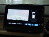◆バックカメラ◆リバースにするだけで映ります、後方の安全確認や、狭い駐車場での車庫入れ、雨の日や夜間など視界の悪い時に便利です!安全にバックする為には欠かせない装備です。