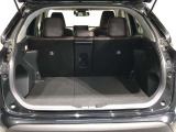 広々としたラゲージスペースを備えています。大きなものや長さのある荷物もしっかりと積み込めます。