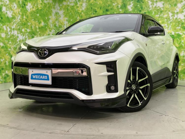 C-HR ハイブリッド 1.8 S GR スポーツ 