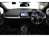 ご納車後は、日本全国のBMW正規ディーラーにて保証整備、一般整備、点検整備、車検整備をお受けいただけますのでご安心下さい。保証修理費用をお立替頂くなどのご面倒もございません。