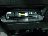 ETC付!高速道路の料金所はキャッシュレスで通過です!サービスエリア等にあるスマートインターの出入りも利用可能でとっても便利☆ご納車後すぐにお使い頂けるようセットアップしてのお渡しとなります。