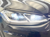 ●LEDヘッドライト:夜間走行時も良好な視界を確保し安心して運転できる高輝度LEDヘッドライトを装備!点灯速度が早く、消費電力も抑えられています。