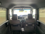 エンジンルームも綺麗に洗浄してから納車致します。普段あまり見ることが無い箇所だからこそ綺麗だと感動しますよね(*&acute;▽`*)