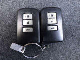 スマートキー2個揃っています