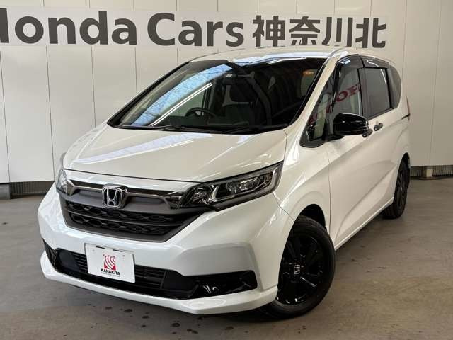 フリード 1.5 G ブラックスタイル