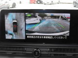 ★アラウンドビューモニター装備ですので、バックや縦列駐車の際に上から見た映像があなたを安心サポート!一度使ったらやめられない!