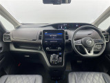 セレナ 1.2 e-POWER ハイウェイスターG 本革シート 修復歴無し