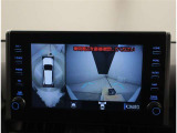 パノラミックビューモニター 車両上空より写したような画像をモニターに表示☆車庫入れや、幅寄せなどに大変便利な機能です♪