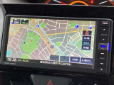 メモリーナビです。データへのアクセスが早いので、スピーディーな操作感を求める方にオススメ!