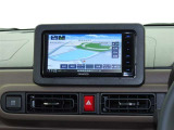 ナビゲーション付きなので、何時何処でも行きたい場所へ。初めての道でも迷わず安心快適ドライブが楽しめます!!現在の必需品ですね!!