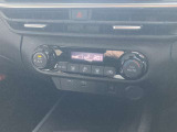 ◆エアコン◆温度の設定をしてAUTOボタンを押すだけ簡単。車内を快適な温度に保ってくれます