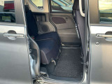 足元広々後席シート