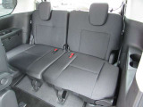 3rdシートもゆったりと座れます。