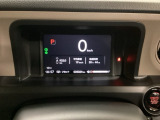 7インチ液晶メーター燃費や車速、ホンダセンシング機能の注意表示など表示され、快適な運転に。