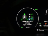 ホンダが推し進める総合先進安全装備のセンシング搭載! 衝突や斜線はみだしなどの危険が予測される時、センサーが警告。ヒューマンエラーを高度先進技術が補完してくれます。