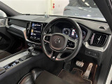 XC60 T6 AWD Rデザイン 4WD 4WD サンルーフ