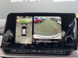 車を上空から見ているかのような映像を映してくれるので車の死角になりやすい所が確認できます!駐車が苦手な方もスムーズに車庫入れができます★