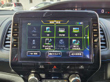 日産純正メモリーナビ。操作も簡単なタッチパネルです。