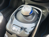 【 シフト 】シフトも操作しやすく快適なドライブを楽しんでいただけます♪