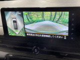 【アラウンドビューモニター】専用のカメラにより、上から見下ろしたような視点で360度クルマの周囲を確認することができます☆死角部分も確認しやすく、狭い場所での切り返しや駐車もスムーズに行えます。