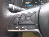 便利なステアリングオーディオスイッチが付いて走行中に便利です