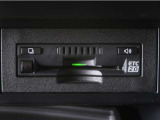 ETC車載器付きです。高速道路の料金所もスムーズに通過出来ます。