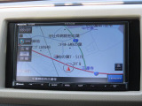 メモリーナビ装備で、知らない場所もあっという間に検索♪ちょっとしたお出かけや旅行もこれでバッチリですね。