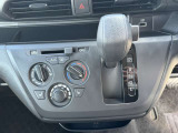 【運転席操作部】運転に役立つ機能ばかり!快適なドライブにしてくれること間違いなし!!