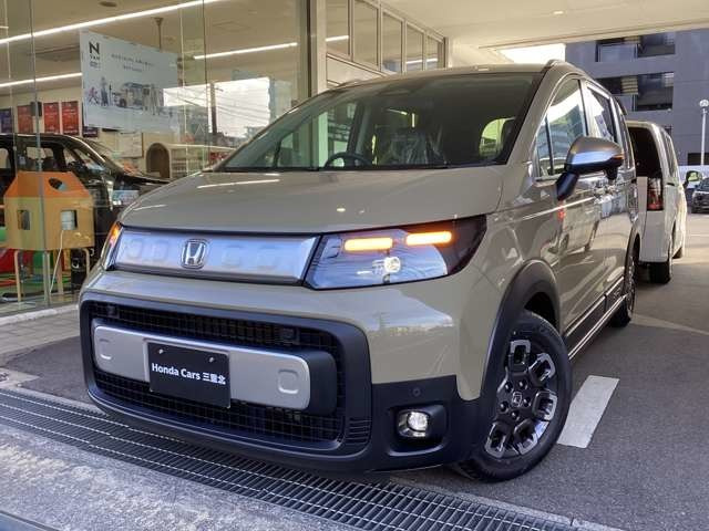 フリード 1.5 クロスター 