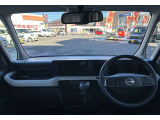 届出済未使用車を一人でも多くの方に提供できるよう専門スタッフがしっかりと説明し、相談にのらせていただきます。