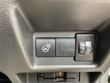 【ステアリングヒーター】冬場の寒い日に手がかじかんで運転が危険にさらされることもこれがあれば安心です!!ハンドルがじわっと暖かくなります♪