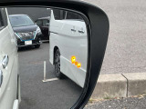 「後側方車両検知警報」付き。斜め後ろから近づく車両を検知したら、ミラーにマークが光り知らせてくれます☆
